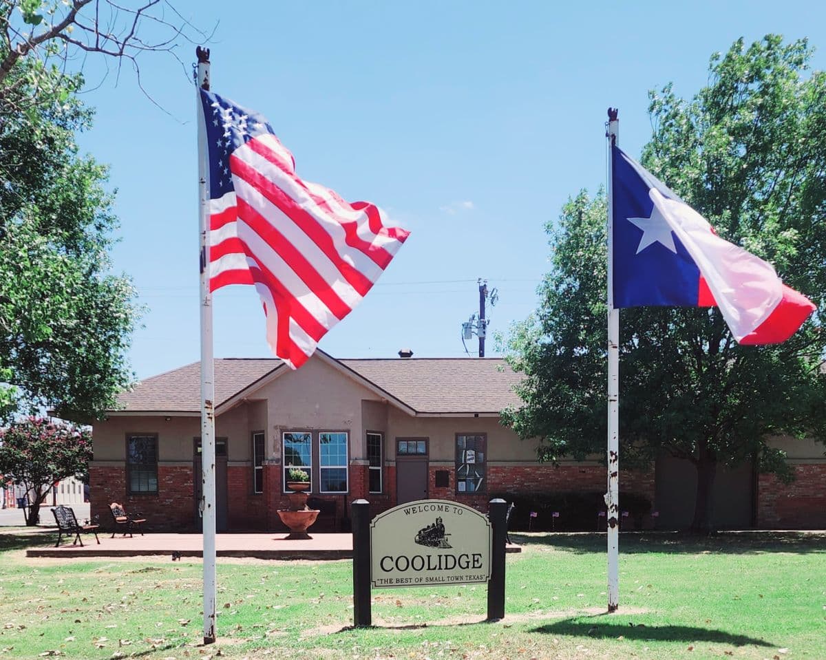 Commercial concrete construction services in Coolidge, TX