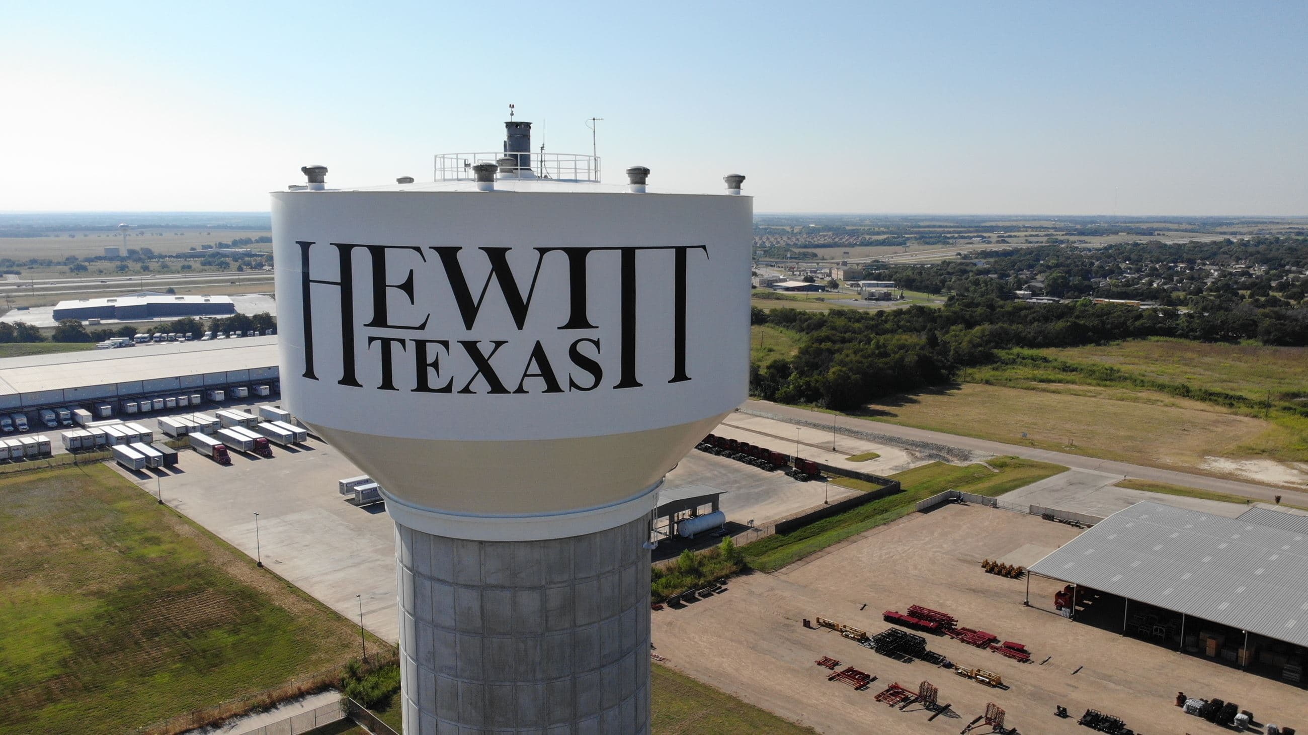 Commercial concrete construction services in Hewitt, TX