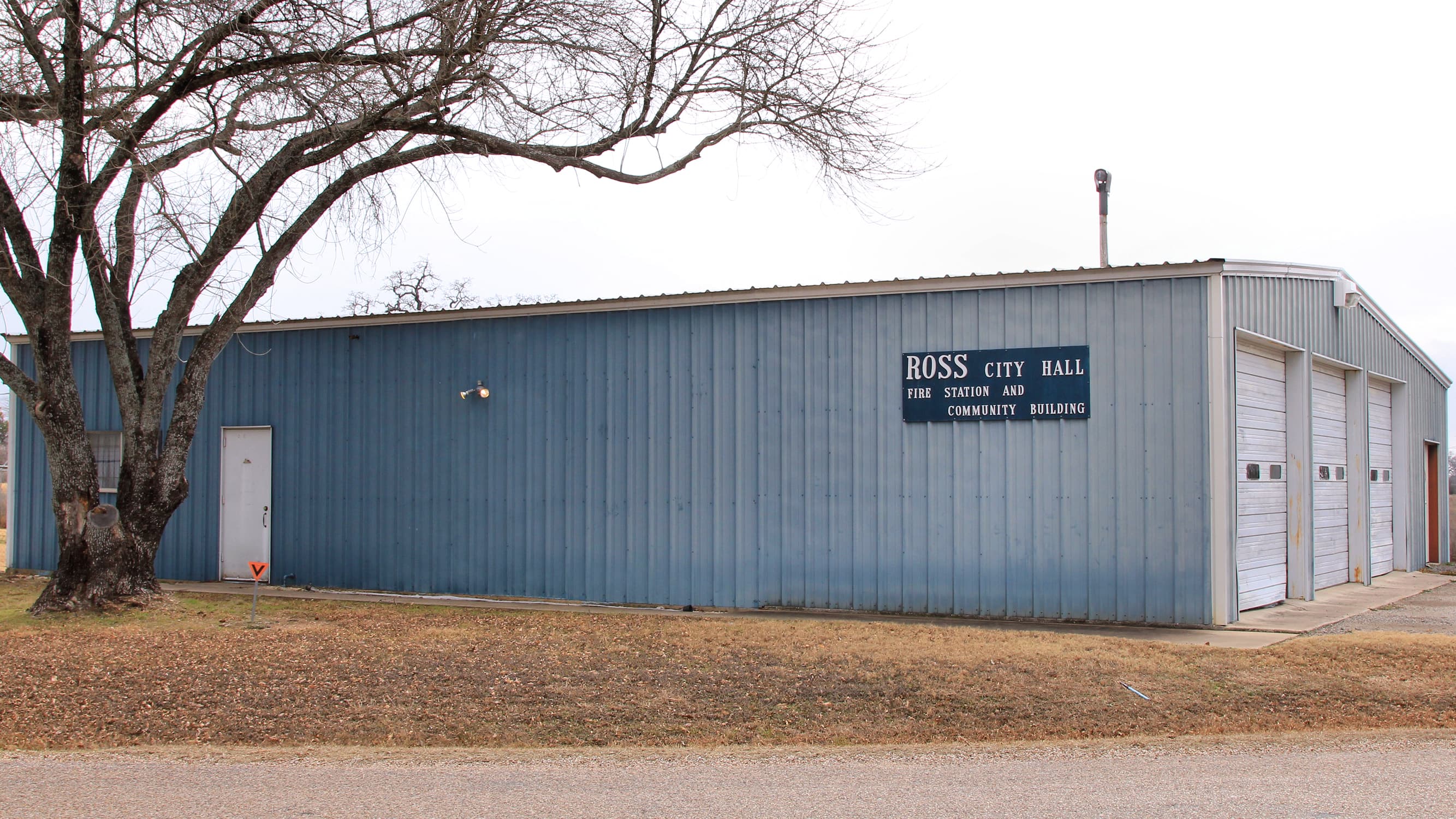 Commercial concrete construction services in Ross, TX