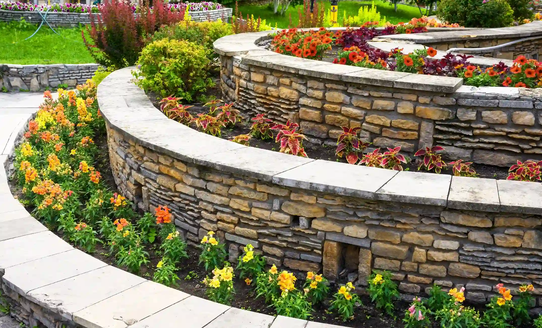Retaining Walls services